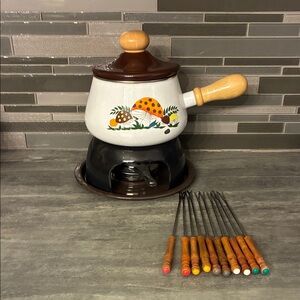 Vintage Merry Mushroom Fondue Set with Wooden Handles